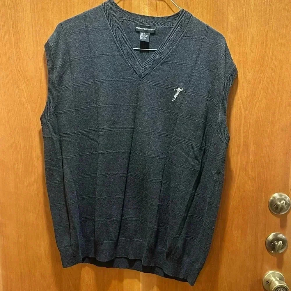 Fairway outfitters sweater vest size XL